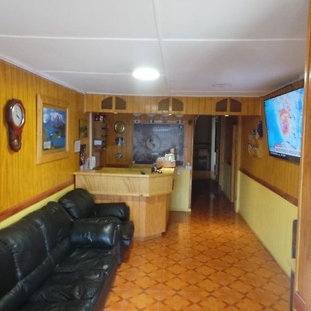 Hostal South Wind I Puerto Natales Exteriör bild
